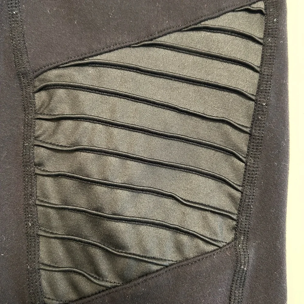 2 pair of Alo Yoga Size XS High Waist Moto Leggings